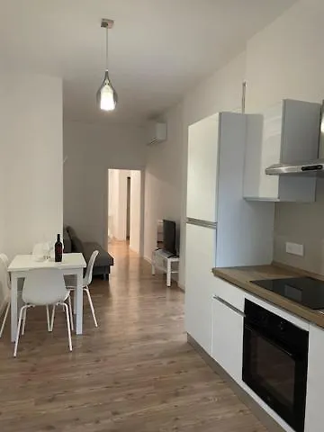 Tarante Apartment Naples