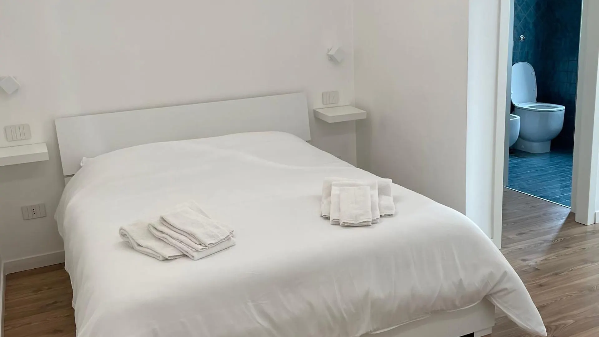 Tarante Apartment Naples Italy
